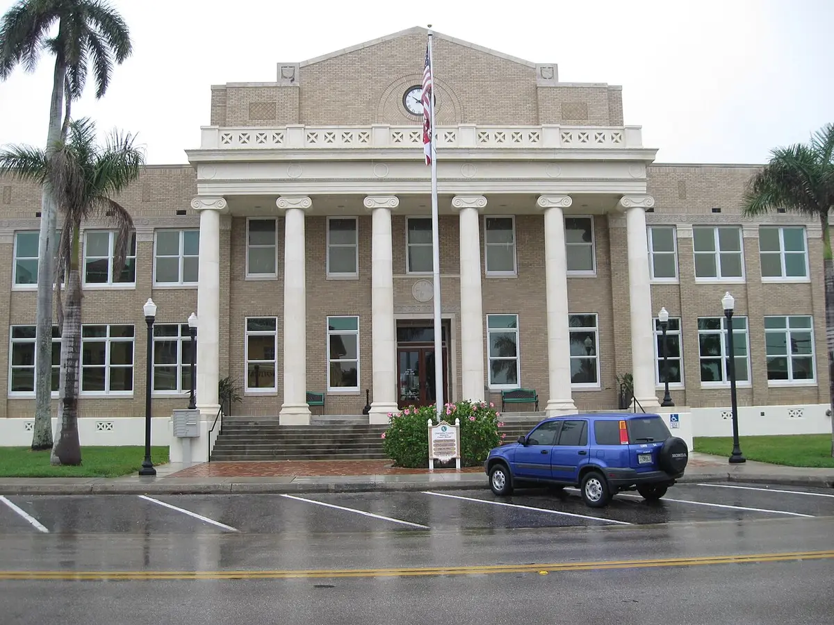 Charlotte County, FL — Courthouse, Charlotte County, Punta Gorda, FL