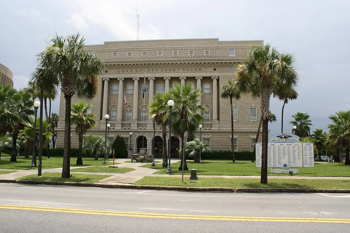 Lake County, FL — Courthouse, Lake County, Tavares, FL