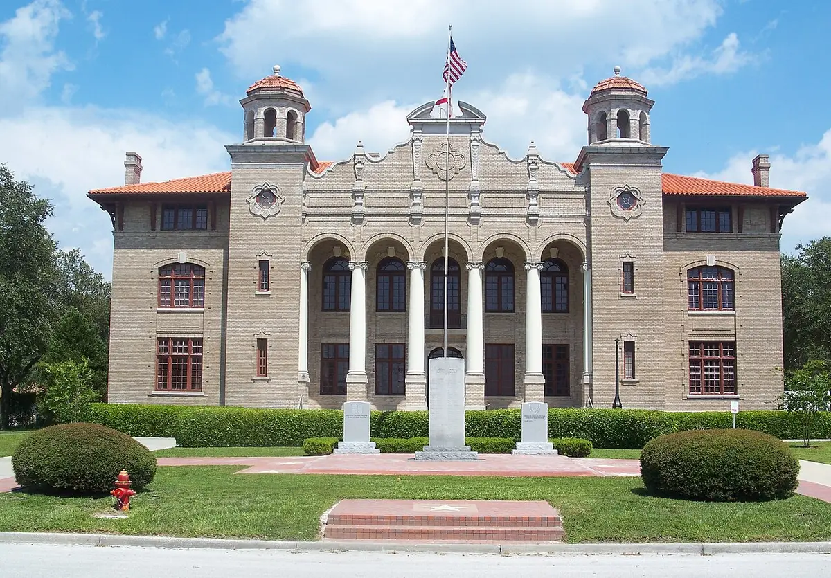 Sumter County, FL — Bushnell, Florida: Sumter County Courthouse: